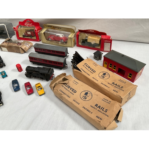 30 - BOX OF COLLECTORS MODEL CARS,TRAINS,TRACK ETC