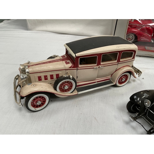 50 - COLLECTION OF MODEL VEHICLES TO INCLUDE DINKY YANKEE TRANSPORTER WITH BOX A/F AND AMERICAN CARS A/F