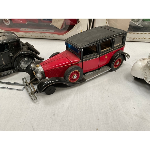 50 - COLLECTION OF MODEL VEHICLES TO INCLUDE DINKY YANKEE TRANSPORTER WITH BOX A/F AND AMERICAN CARS A/F