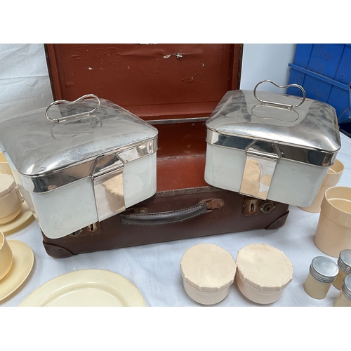 96 - VINTAGE CASED PICNIC SET