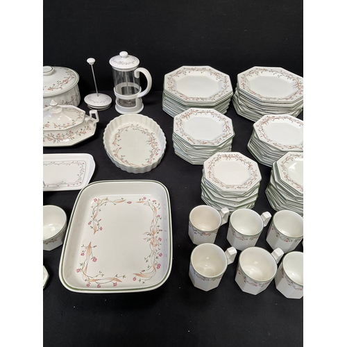 112 - LARGE ETERNAL BEAU DINNER,TEA AND COFFEE SET (DISHWASHER,OVEN,FREEZER AND MICROWAVE SAFE) 150 PIECES