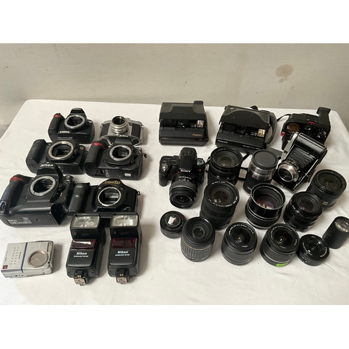 123 - COLLECTION OF CAMERA BODIES LENSES,FLASH GUNS ETC TO INCLUDE DSLR,POLAROID,SONY,CANNON AND NIKON ETC