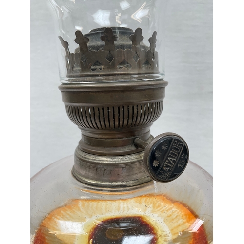 31 - VINTAGE DECORATIVE OIL LAMP WITH CLEAR GLASS BOWL AND PEWTER BASE