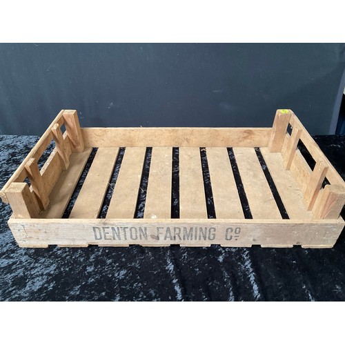 67 - TEN VINTAGE WOODEN ADVERTISING PRODUCE CRATES