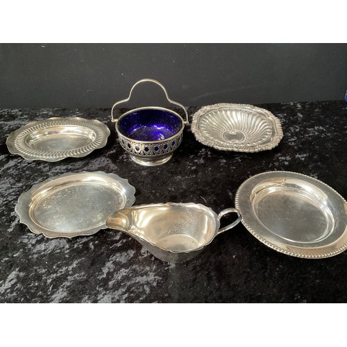 122 - BOX OF SILVER PLATEDWARE TO INCLUDE THREE PIECE TEA SET ETC