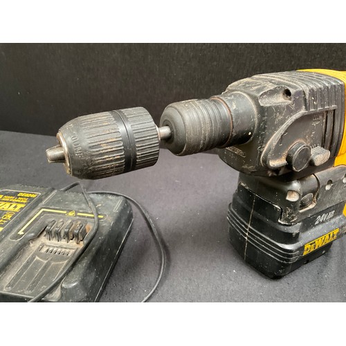 29 - DEWALT 24V RECHARGEABLE BATTERY HAMMER DRILL COMPLETE WITH CHARGER