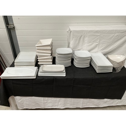 53 - 3 CRATES OF CATERING CHINA TO INCLUDE DINNER PLATES AND SERVING DISHES