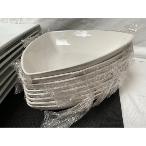 53 - 3 CRATES OF CATERING CHINA TO INCLUDE DINNER PLATES AND SERVING DISHES