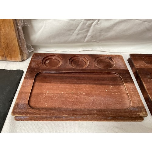 64 - CRATE OF CATERING WOODEN TABLE TRAYS,SLATE TABLE MATS AND WRAPMASTER 4500