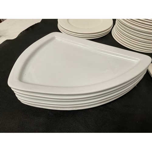 72 - 3 CRATES OF CATERING CHINA DINNER PLATES AND SERVING DISHES, 44 MEDIUM DINNER PLATES,8 TRIANGLE DINN... 