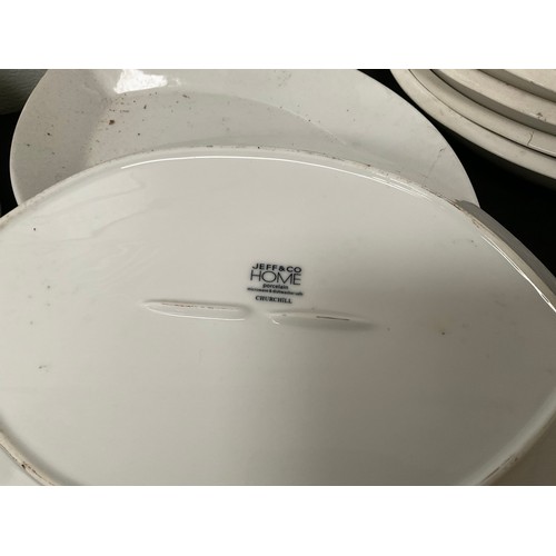 72 - 3 CRATES OF CATERING CHINA DINNER PLATES AND SERVING DISHES, 44 MEDIUM DINNER PLATES,8 TRIANGLE DINN... 