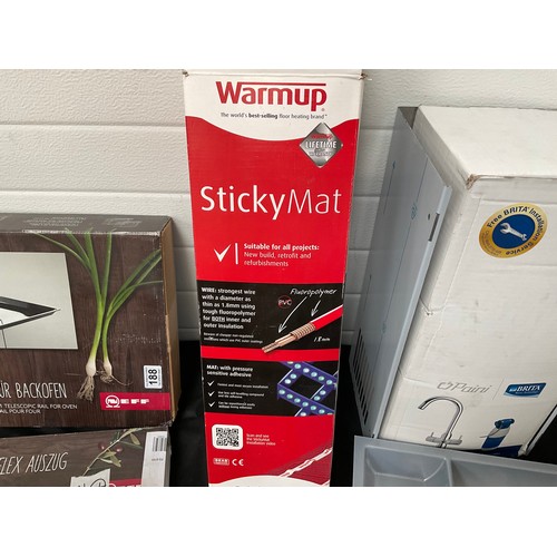 188 - WATER FILTER DISPENSER KIT,STICKY MAT,COMFORTFLEX SETS AND OTHER KITCHEN ITEMS