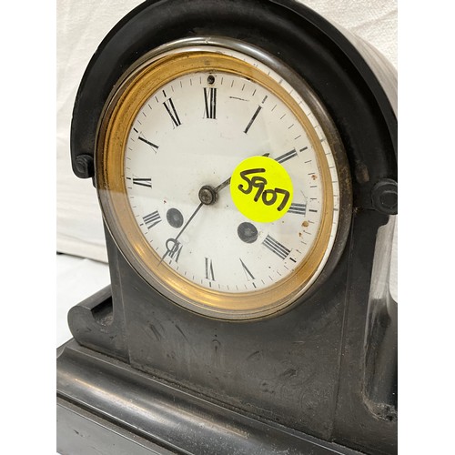 44 - VICTORIAN SLATE MANTLE CLOCK H10”