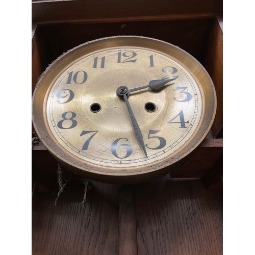 121 - VINTAGE OAK CASED WALL CLOCK WITH PENDULUM AND KEY H30”