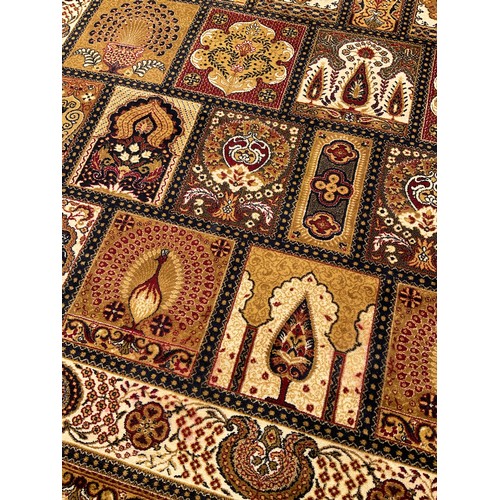 145 - PRADO ORIENT KESHAN PATTERNED CARPET
148