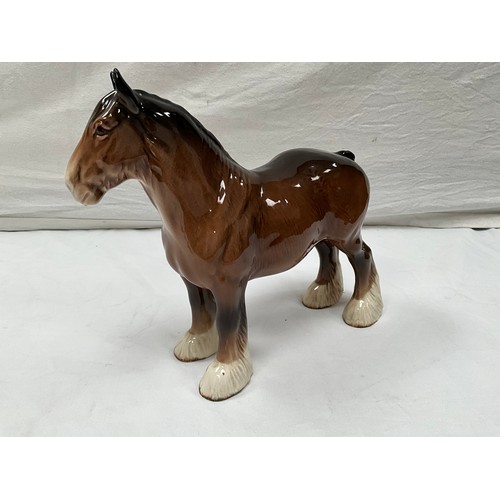 185 - BESWICK SHIRE HORSE AND TWO BESWICK FOALS (ONE FOAL HAS LOST HIS EAR)