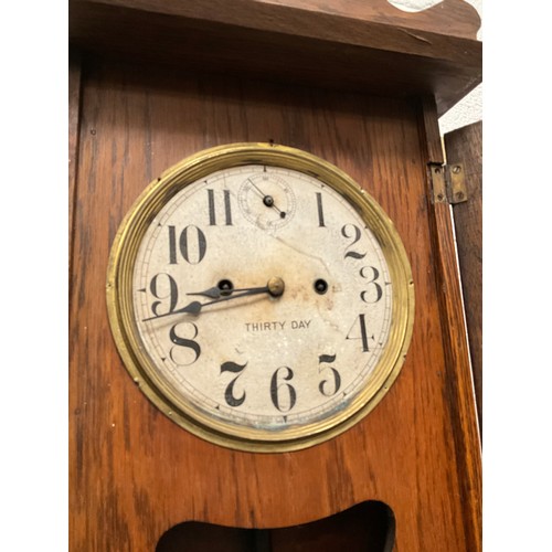 234 - VINTAGE OAK 30HR WALL CLOCK WITH KEY AND PENDULUM , NEW HAVEN CLOCK COMPANY USA
H37” W13” D7”