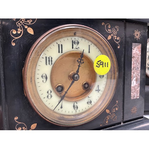 257 - VICTORIAN TWO TONE MARBLE MANTLE CLOCK ,VICTORIAN MARBLE MANTLE CLOCK WITH BRASS FACE,FAUX MARBLE MA... 