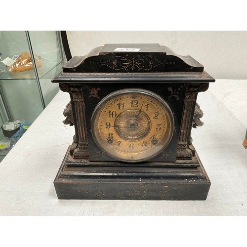 257 - VICTORIAN TWO TONE MARBLE MANTLE CLOCK ,VICTORIAN MARBLE MANTLE CLOCK WITH BRASS FACE,FAUX MARBLE MA... 