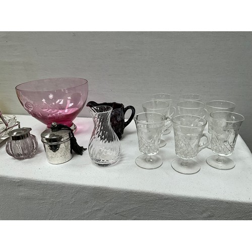 264 - 2 BOXES OF GLASSWARE TO INCLUDE COLOURED GLASS DRINKING SET,DECANTERS,FRUIT BOWLS,COLOURED GLASS,DRE... 