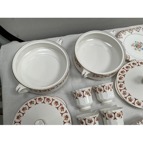 267 - BOX OF CHINA TO INCLUDE PART TEA SET,TUREENS ETC