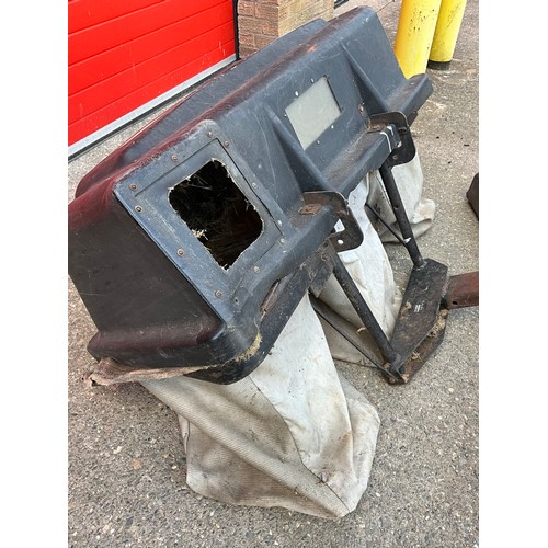 280 - KUBOTA MOWER ATTACHMENT