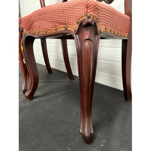 286 - PAIR OF VICTORIAN MAHOGANY DINING CHAIRS WITH UPHOLSTERED SEATS