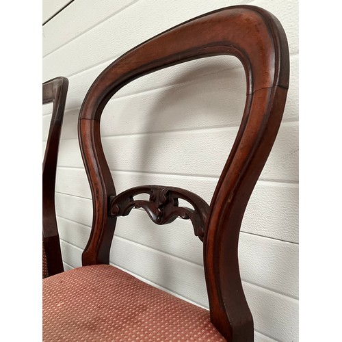 286 - PAIR OF VICTORIAN MAHOGANY DINING CHAIRS WITH UPHOLSTERED SEATS