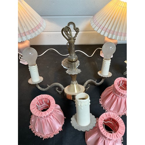 329 - BOX OF 2 CHANDELIERS AND 2 TABLE LAMPS