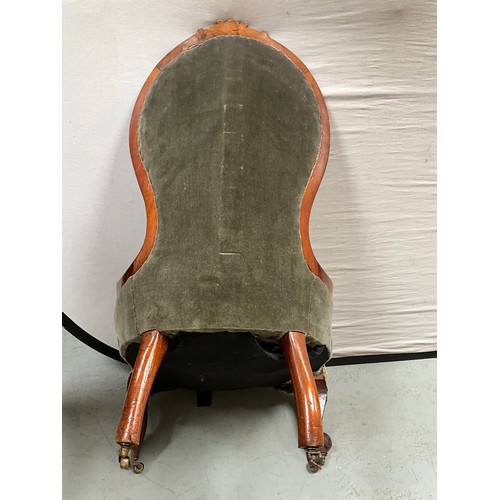 350 - VICTORIAN MAHOGANY BUTTON BACKED UPHOLSTERED NURSING CHAIR