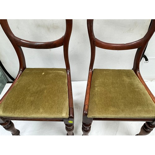 363 - PAIR OF VICTORIAN MAHOGANY DINING CHAIRS WITH UPHOLSTERED SEATS (LOOSE)