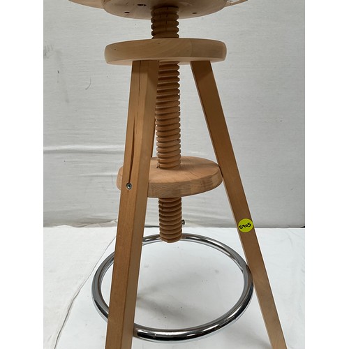 364 - MODERN BEECH ADJUSTABLE HIEGHT SWIVEL STOOL