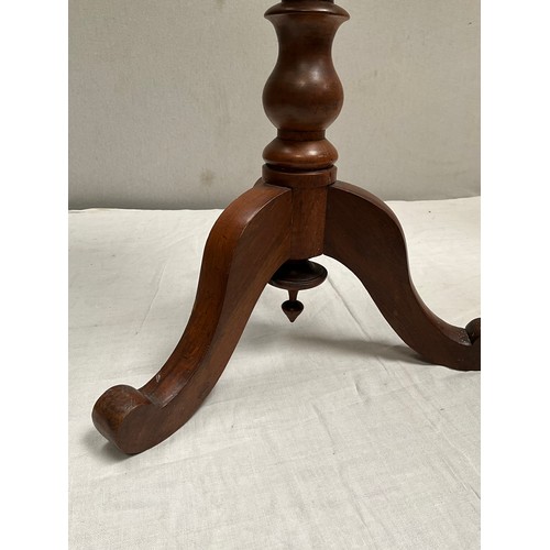 368 - VICTORIAN MAHOGANY PEDESTAL TRIPOD CANDLE TABLE (WORMED) H29” DIA 15”