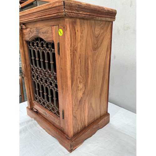 371 - MODERN ACACIA WOOD CABINET WITH SINGLE AND DECORATIVE METAL PANEL  H28” W20” D14”