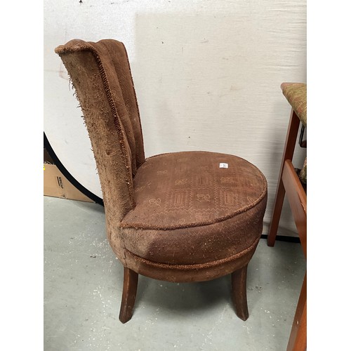 395 - VINTAGE UPHOLSTERED PARKER KNOLL ARMCHAIR AND VINTAGE UPHOLSTERED BEDROOM CHAIR A/F