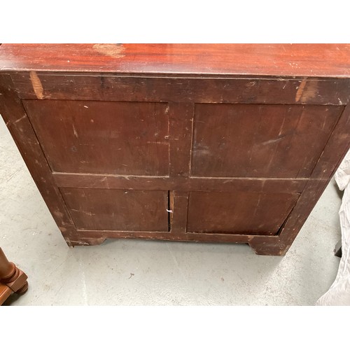 424 - VICTORIAN MAHOGANY BEDROOM CHEST WITH 2 SHORT DRAWERS AND 3 LONG DRAWERS 
H37” W42” D21”