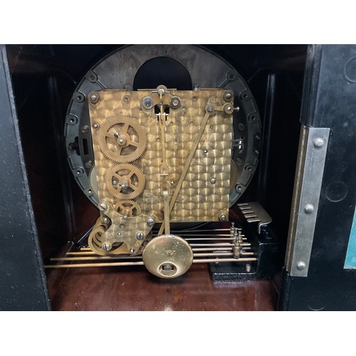 426 - VICTORIAN MAHOGANY VENEERED MANTLE CLOCK A/F KEY AND PENDULUM,VINTAGE BAKELITE WEST MINISTER CHIMES ... 