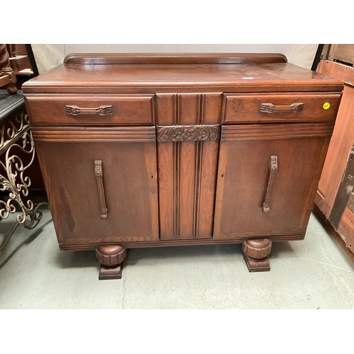 441 - VINTAGE OAK SIDEBOARD WITH 2 DRAWERS OVER 2 DOORS 
H37” W47” D20”