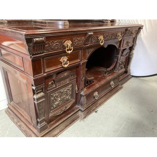 447 - VICTORIAN MAHOGANY COUNTRY HOUSE MIRROR BACKED SIDEBOARD OF LARGE PROPORTIONS HEAVILY CARVED PANELS,... 