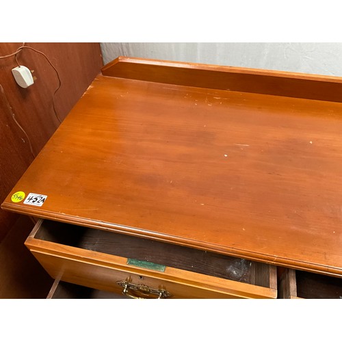 452A - EDWARDIAN SATINWOOD BEDROOM CHEST WITH 2 SHORT DRAWERS AND 2 LONG DRAWERS WITH BRASS HANDLES
H33” W4... 