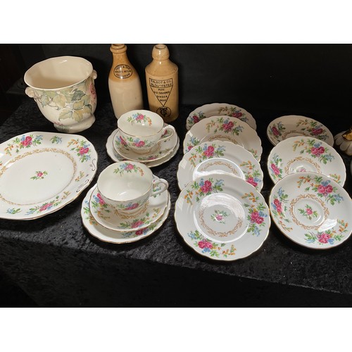 465 - BOX OF CHINA TO INCLUDE COALPORT,MASONS ETC