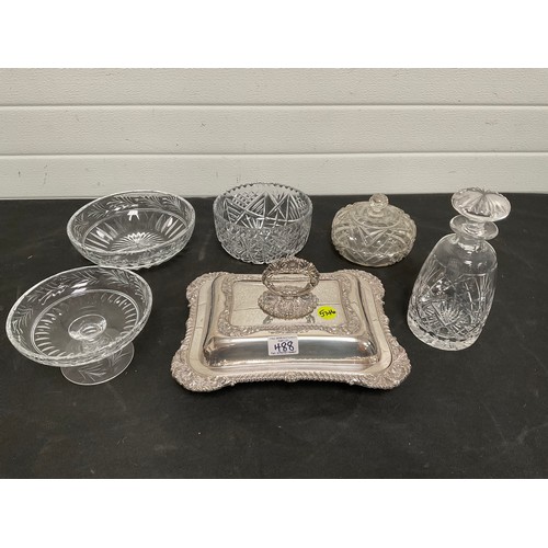 488 - SILVER PLATED TUREEN WITH COVER AND QTY OF CUT GLASS ITEMS TO INCLUDE DECANTER ETC