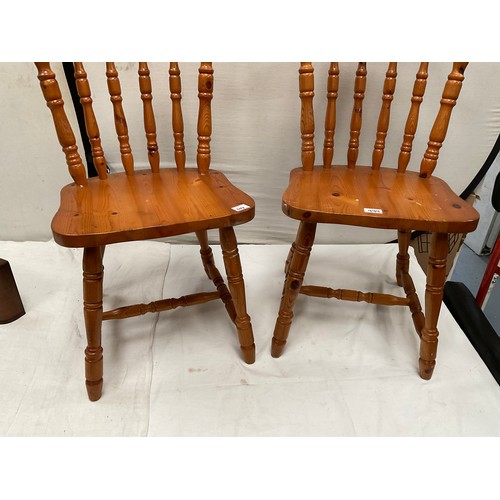 499 - PAIR OF MODERN PINE KITCHEN CHAIRS