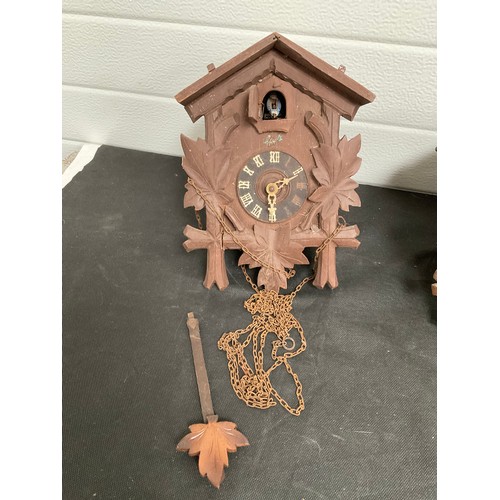 520A - BOX OF CUCKOO CLOCKS (4) A/F