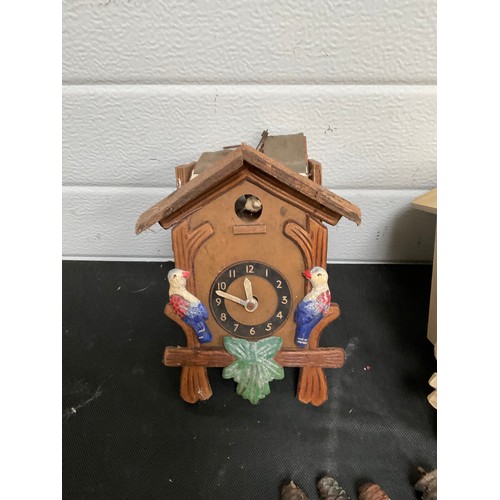 523 - BOX OF CUCKOO CLOCKS (5) A/F