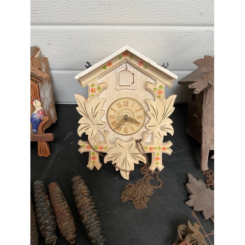 523 - BOX OF CUCKOO CLOCKS (5) A/F