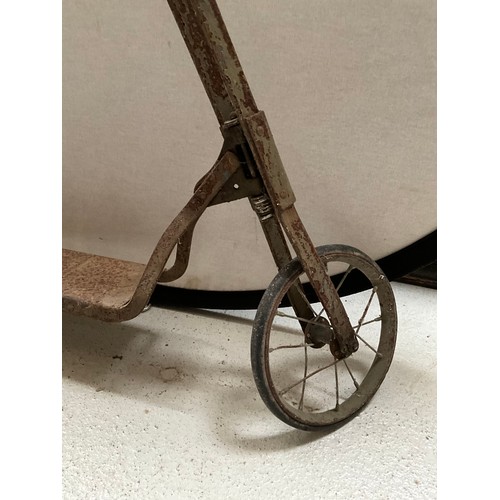 30 - 2 VINTAGE CHILDREN SCOOTERS A/F