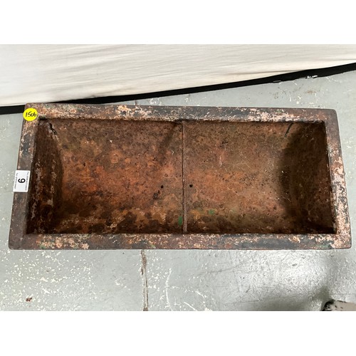 9 - ANTIQUE CAST IRON FEEDING TROUGH H7