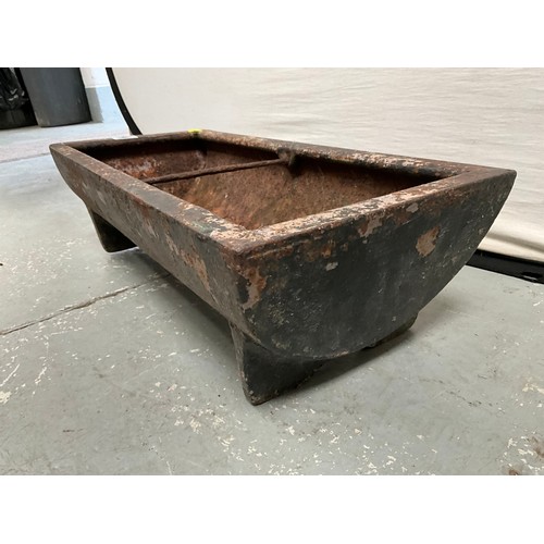 9 - ANTIQUE CAST IRON FEEDING TROUGH H7