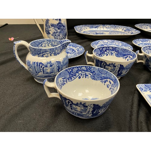 51 - A BOX OF SPODE BLUE AND WHITE CHINA ETC,TO INCLUDE MEAT PLATES,CUPS,JUGS ETC.